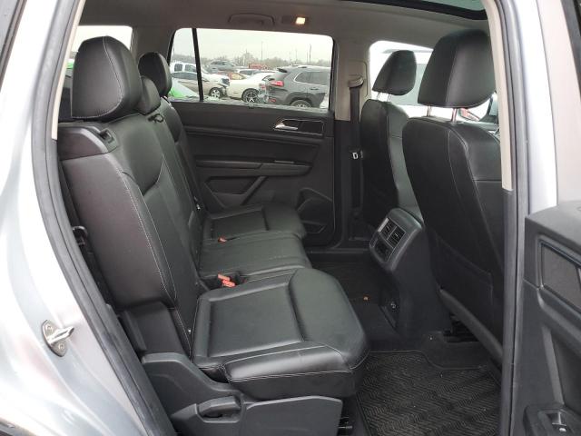 1V2MR2CA9JC559035 - 2018 VOLKSWAGEN ATLAS SEL SILVER photo 11