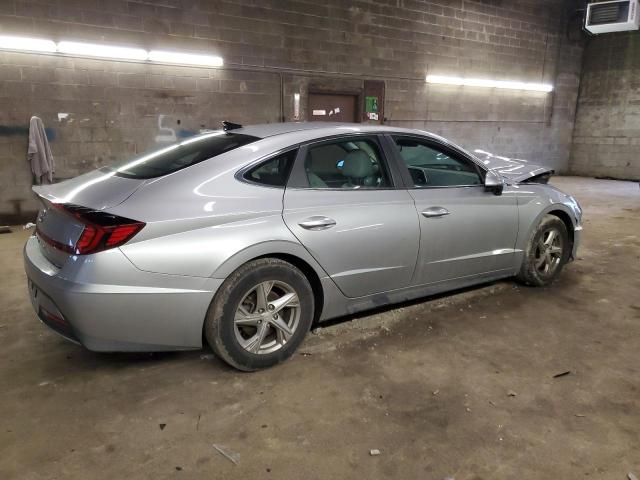 5NPEG4JAXLH016469 - 2020 HYUNDAI SONATA SE SILVER photo 3