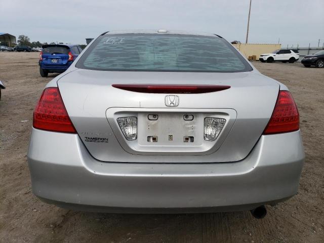 1HGCM56867A174656 - 2007 HONDA ACCORD EX SILVER photo 6