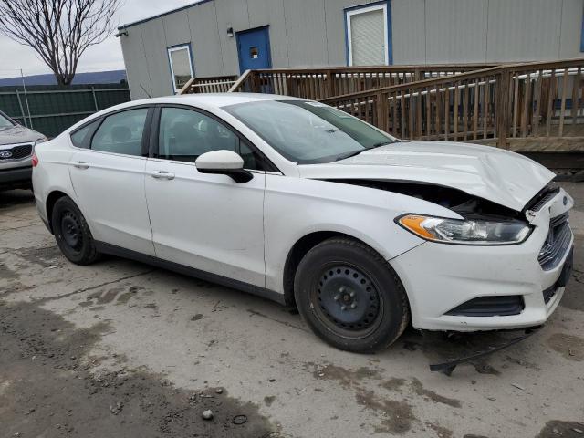 3FA6P0G74DR381680 - 2013 FORD FUSION S WHITE photo 4