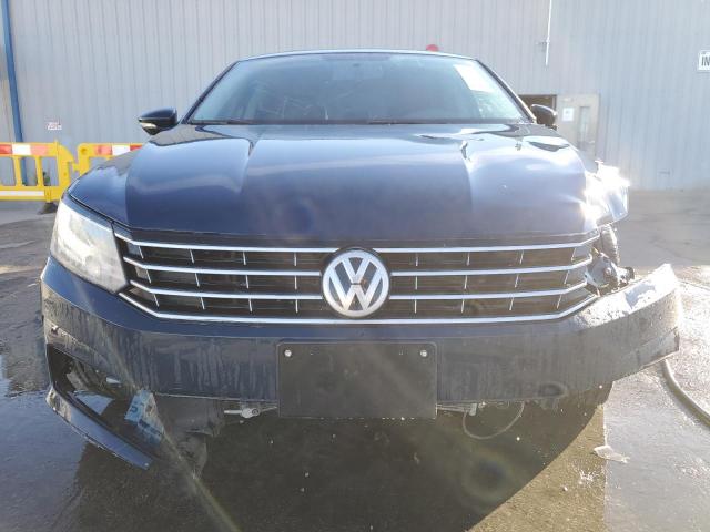 1VWLA7A3XKC001876 - 2019 VOLKSWAGEN PASSAT WOLFSBURG BLUE photo 5