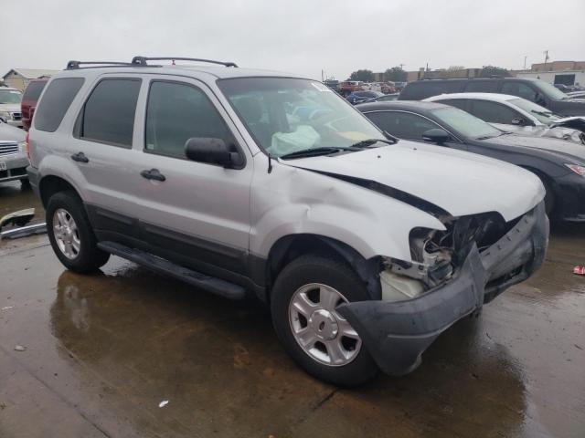 1FMYU03124KB36051 - 2004 FORD ESCAPE XLT SILVER photo 4