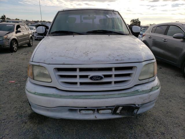 1FTRX17292NA35321 - 2002 FORD F150 WHITE photo 5