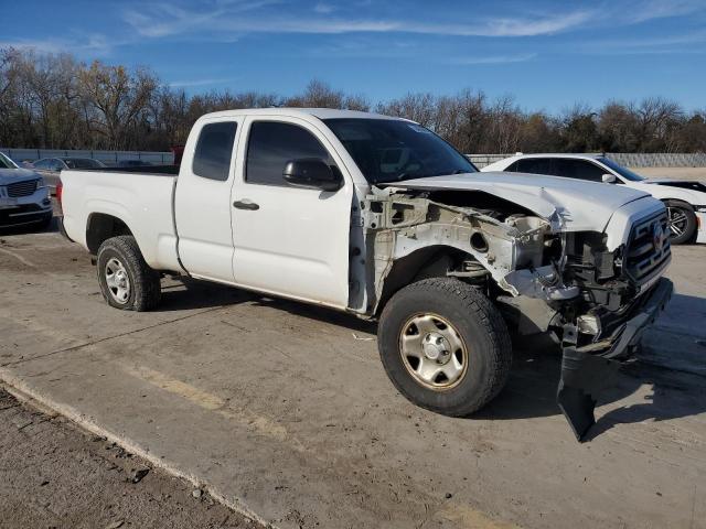 5TFRX5GN7JX111459 - 2018 TOYOTA TACOMA ACCESS CAB WHITE photo 4