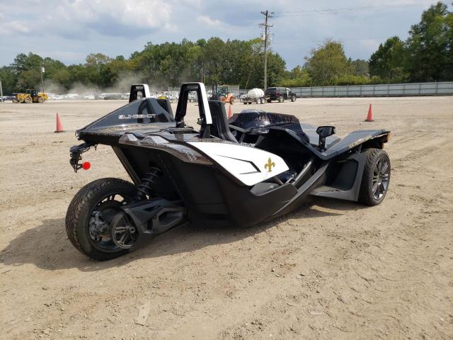 57XAASFA6H8120550 - 2017 POLARIS SLINGSHOT BLACK photo 4