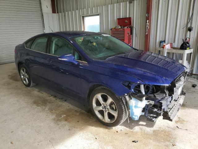 3FA6P0H74GR140043 - 2016 FORD FUSION SE BLUE photo 4