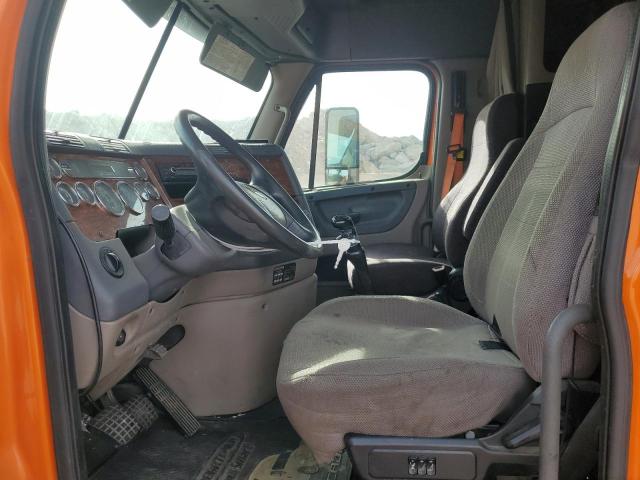 1FUJGHDV4CLBK2282 - 2012 FREIGHTLINER CASCADIA 1 ORANGE photo 5