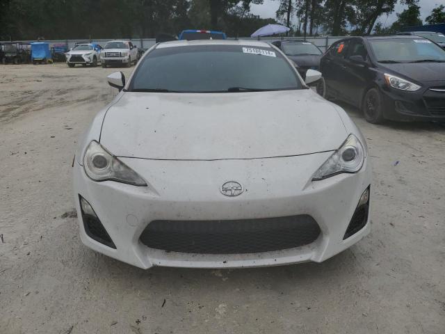 JF1ZNAA18F8702993 - 2015 TOYOTA SCION FR-S WHITE photo 5