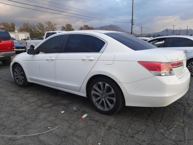 1HGCP2F61CA219582 - 2012 HONDA ACCORD SE WHITE photo 2