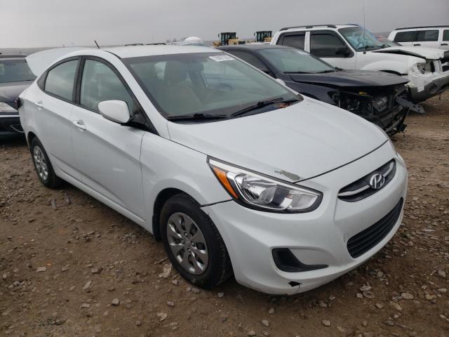 KMHCT4AE8HU359215 - 2017 HYUNDAI ACCENT SE WHITE photo 4