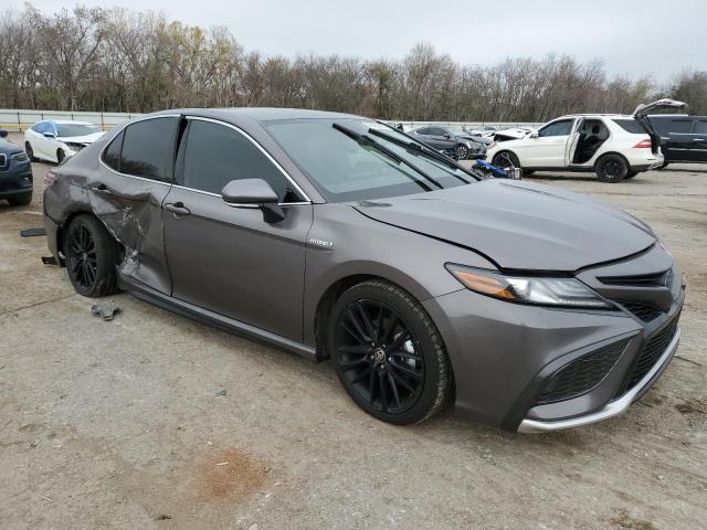 4T1K31AK2MU024168 - 2021 TOYOTA CAMRY XSE GRAY photo 4