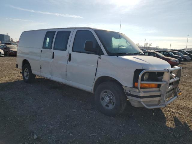 1GCZGHFG3H1348645 - 2017 CHEVROLET EXPRESS G3 WHITE photo 4