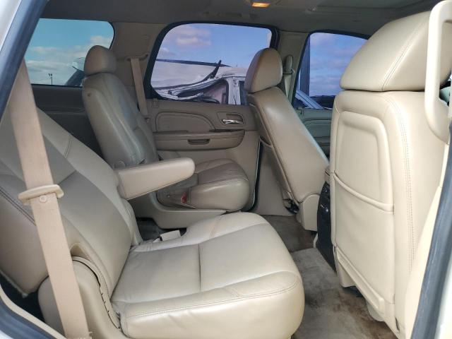 1GYFK23239R120343 - 2009 CADILLAC ESCALADE LUXURY WHITE photo 11