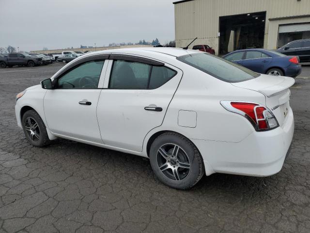 3N1CN7AP2HL825624 - 2017 NISSAN VERSA S WHITE photo 2