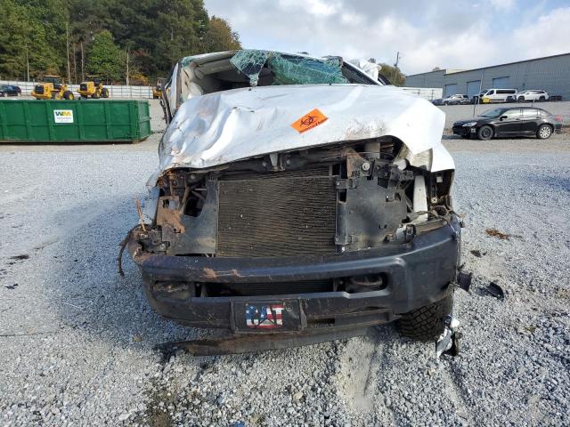 3C6UR5CL9JG296263 - 2018 RAM 2500 ST WHITE photo 5
