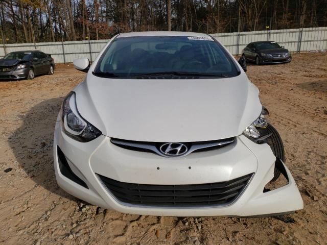 5NPDH4AE3FH603676 - 2015 HYUNDAI ELANTRA SE WHITE photo 5