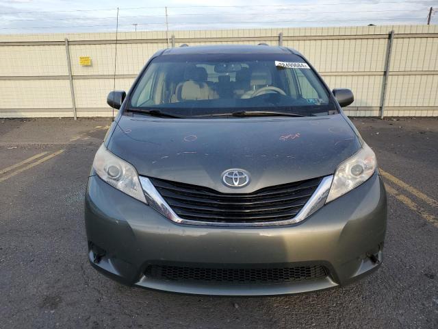 5TDKK3DC7BS038141 - 2011 TOYOTA SIENNA LE GRAY photo 5