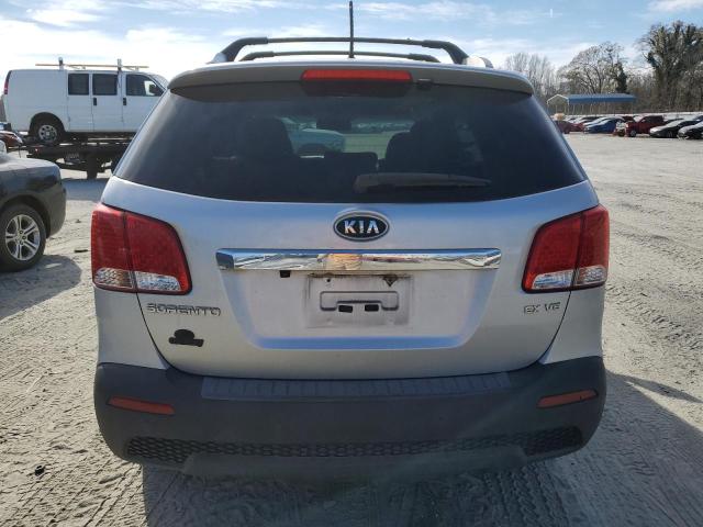 5XYKU4A25CG300684 - 2012 KIA SORENTO EX SILVER photo 6