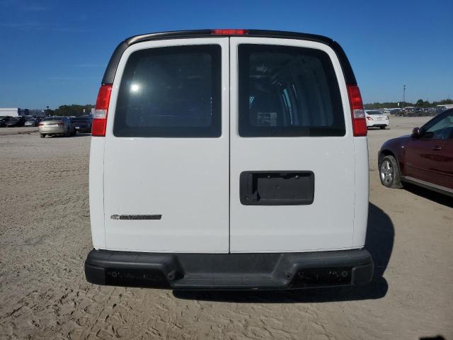 1GCWGAFPXM1230774 - 2021 CHEVROLET EXPRESS G2 WHITE photo 6