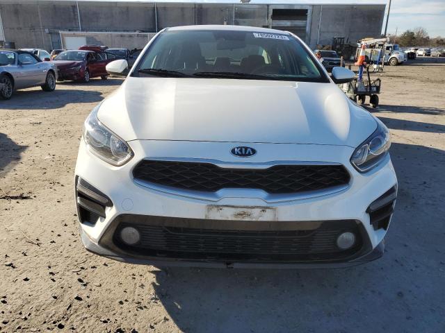 3KPF24AD0ME267665 - 2021 KIA FORTE FE WHITE photo 5