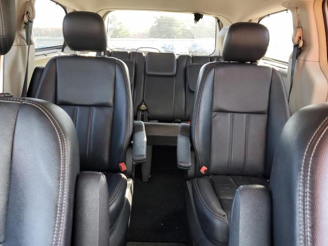 2C4RC1CG3CR208994 - 2012 CHRYSLER TOWN & COU TOURING L SILVER photo 10