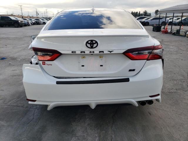 4T1G11AK8PU822450 - 2023 TOYOTA CAMRY SE NIGHT SHADE WHITE photo 6