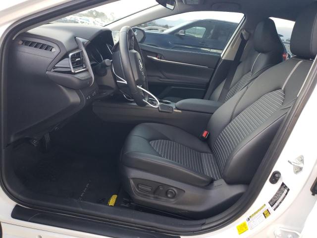 4T1G11AK8PU822450 - 2023 TOYOTA CAMRY SE NIGHT SHADE WHITE photo 7