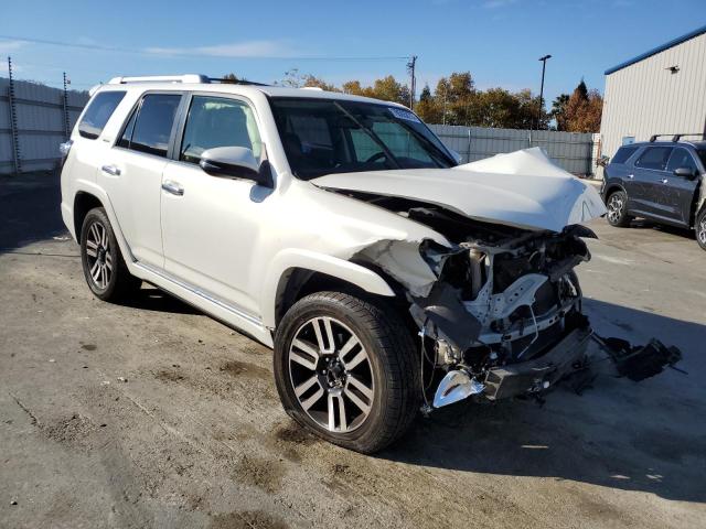 JTEBU5JR0H5461149 - 2017 TOYOTA 4RUNNER SR5/SR5 PREMIUM 白色 照片 4