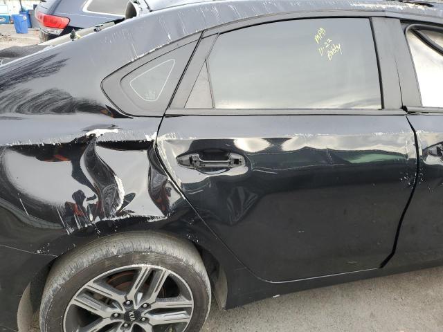 3KPF34AD3KE027911 - 2019 KIA FORTE GT LINE BLACK photo 10