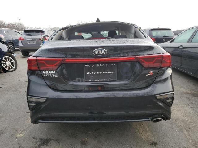 3KPF34AD3KE027911 - 2019 KIA FORTE GT LINE BLACK photo 6