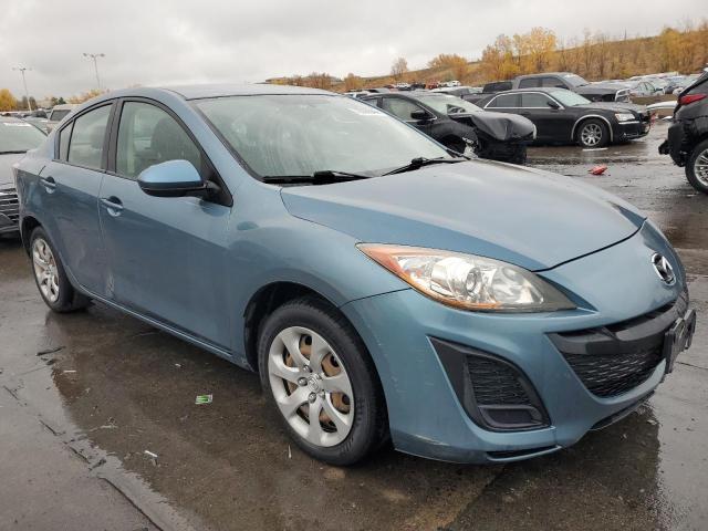 JM1BL1UGXB1474256 - 2011 MAZDA 3 I BLUE photo 4