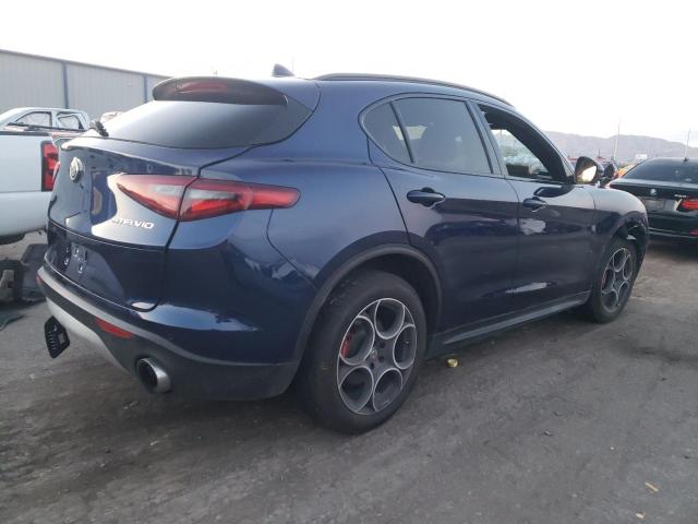 ZASFAKNN8J7B93294 - 2018 ALFA ROMEO STELVIO TI SPORT BLUE photo 3
