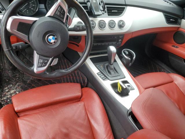 WBALM5C50BE379929 - 2011 BMW Z4 SDRIVE30I Արծաթագույն լուսանկար 8