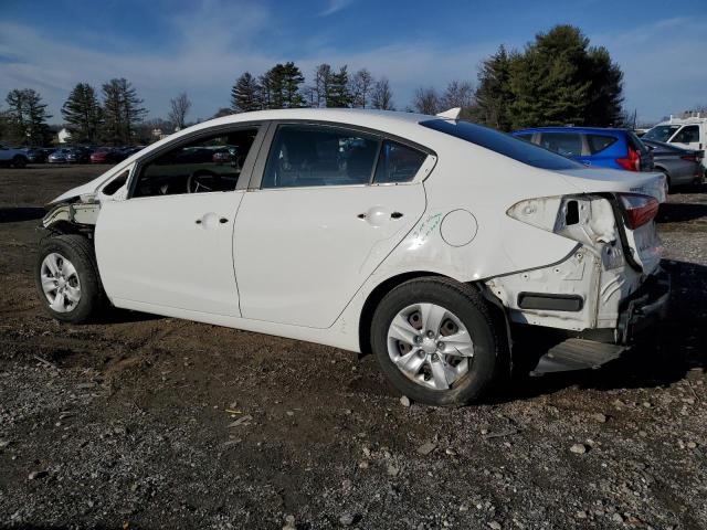 KNAFK4A62G5476792 - 2016 KIA FORTE LX WHITE photo 2