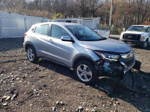 3CZRU6H30KG725524 - 2019 HONDA HR-V LX SILVER photo 4