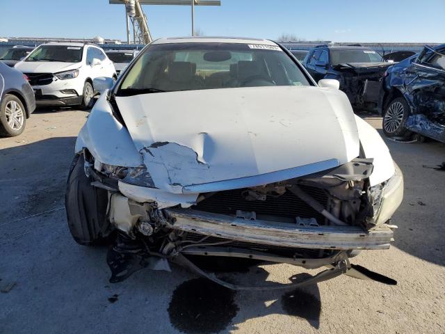 19UUA66266A016699 - 2006 ACURA 3.2TL WHITE photo 5