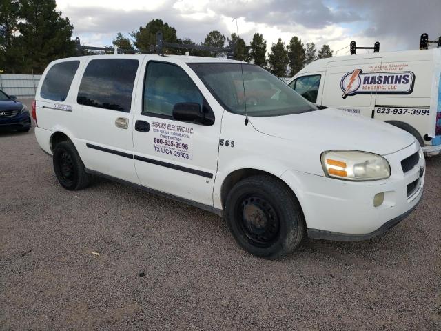 1GBDV13W18D201777 - 2008 CHEVROLET UPLANDER INCOMPLETE WHITE photo 4