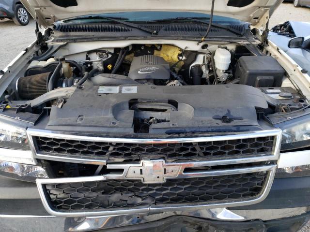 1GBHC24U86E218755 - 2006 CHEVROLET SILVERADO C2500 HEAVY DUTY WHITE photo 11