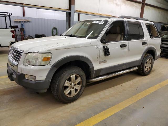 1FMEU73E26UA89660 - 2006 FORD EXPLORER XLT WHITE photo 1