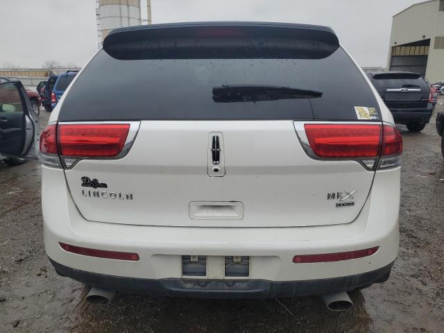 2LMDJ8JK9CBL12317 - 2012 LINCOLN MKX WHITE photo 6