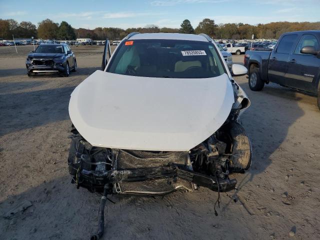 KM8J3CA46JU667983 - 2018 HYUNDAI TUCSON SEL WHITE photo 5