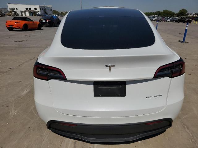 7SAYGDEE0PA123660 - 2023 TESLA MODEL Y WHITE photo 6