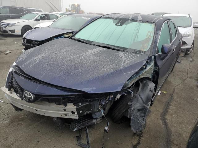 4T1C11AK0NU672197 - 2022 TOYOTA CAMRY LE BLUE photo 1