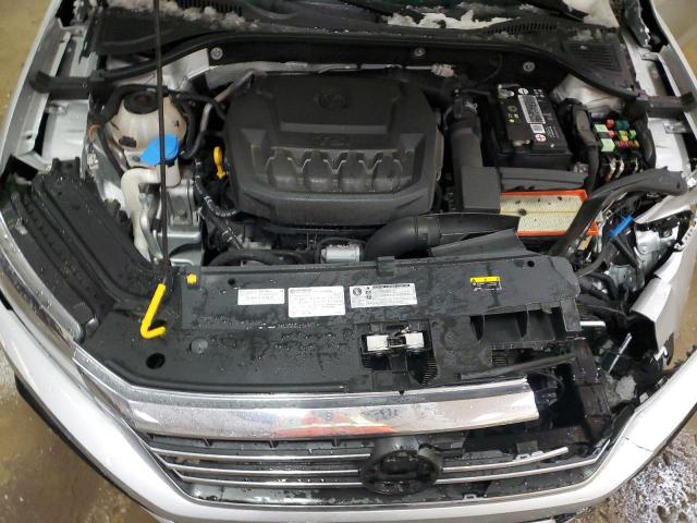 1VWMA7A34LC019716 - 2020 VOLKSWAGEN PASSAT R-LINE Silber Foto 11