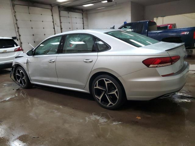 1VWMA7A34LC019716 - 2020 VOLKSWAGEN PASSAT R-LINE Silber Foto 2