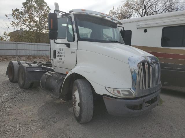 2005 INTERNATIONAL 8000 8600, 