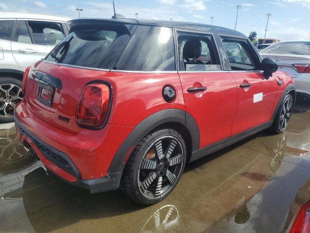 WMW53DK01N2R82437 - 2022 MINI COOPER S RED photo 3