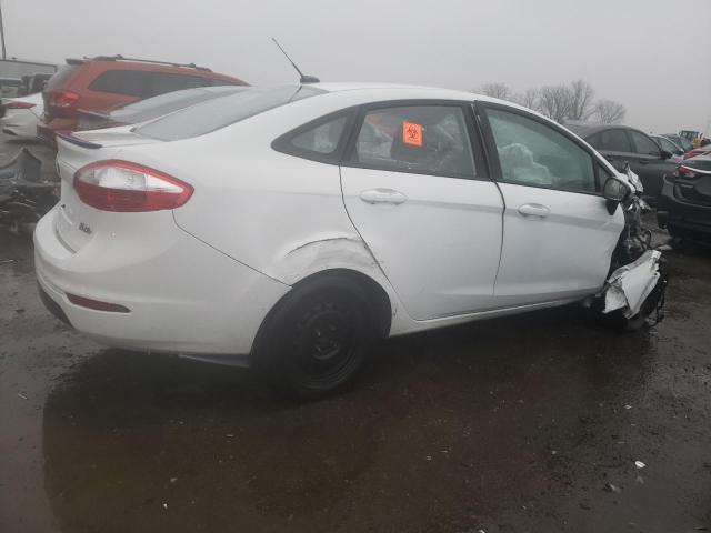 3FADP4BJ3HM113563 - 2017 FORD FIESTA SE WHITE photo 3