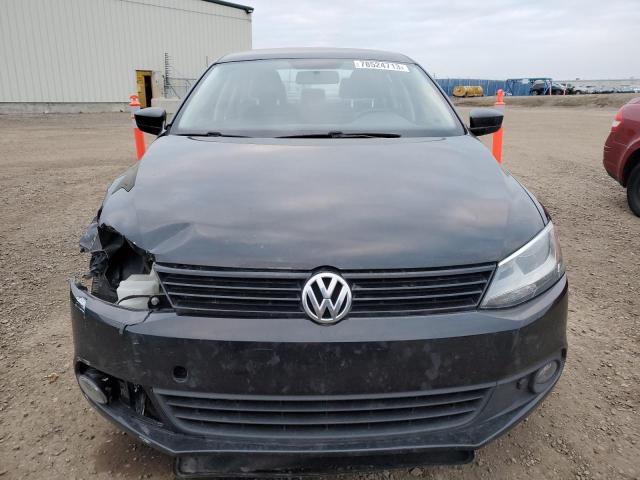 3VW2K7AJXDM316122 - 2013 VOLKSWAGEN JETTA BASE BLACK photo 5