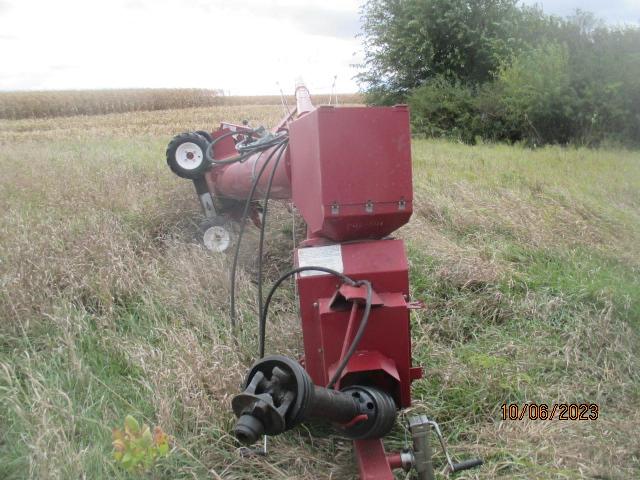 SN923427 - 2009 HUTC AUGER RED photo 2